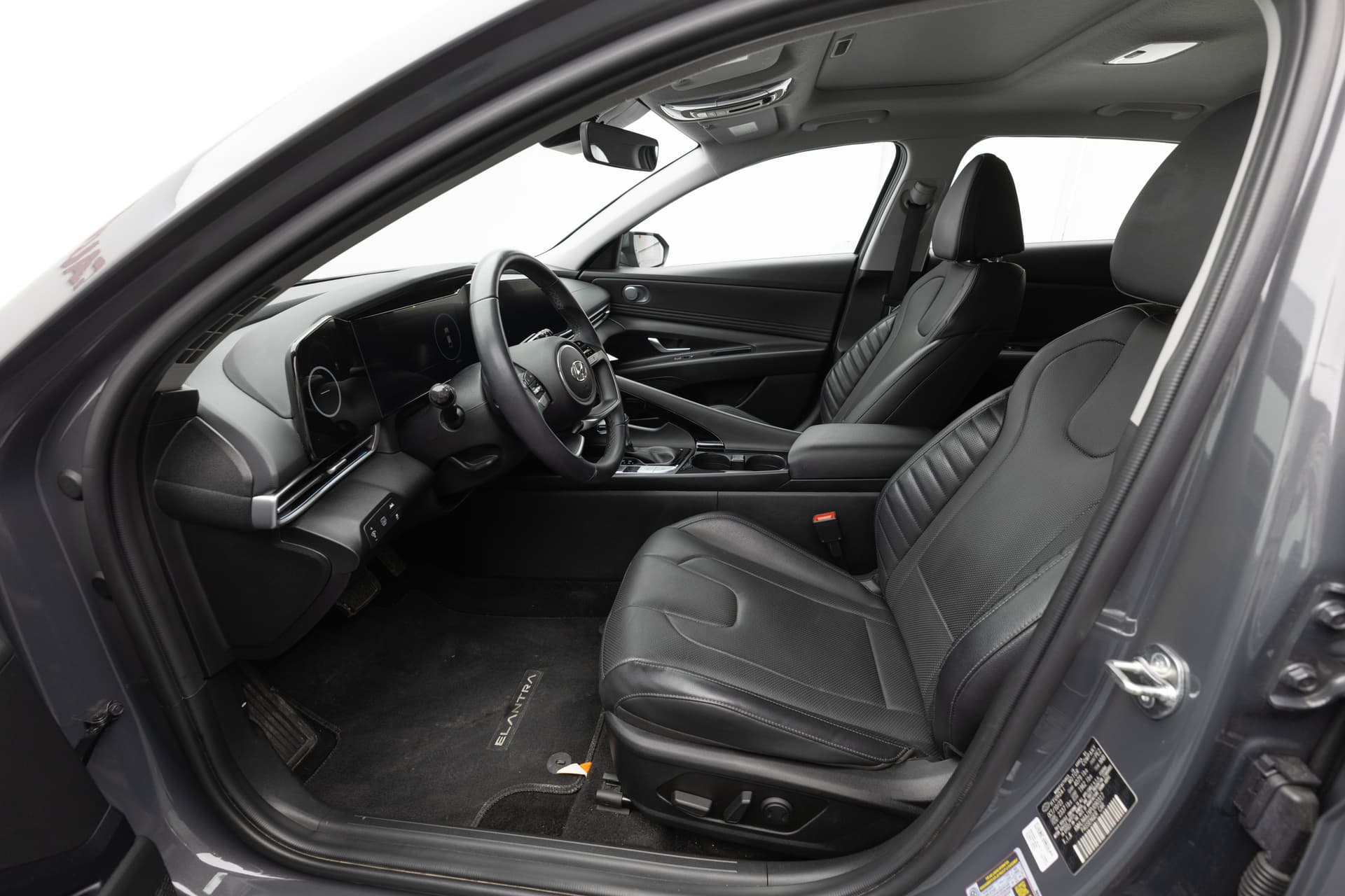 HYUNDAI Elantra 2023 - 10