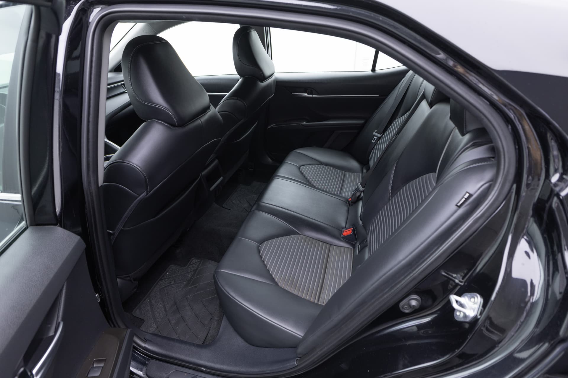 TOYOTA Camry 2022 - 7