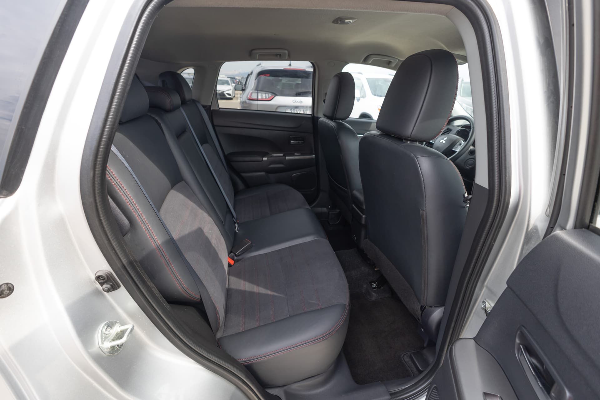 MITSUBISHI Outlander Sport 2022 - 8
