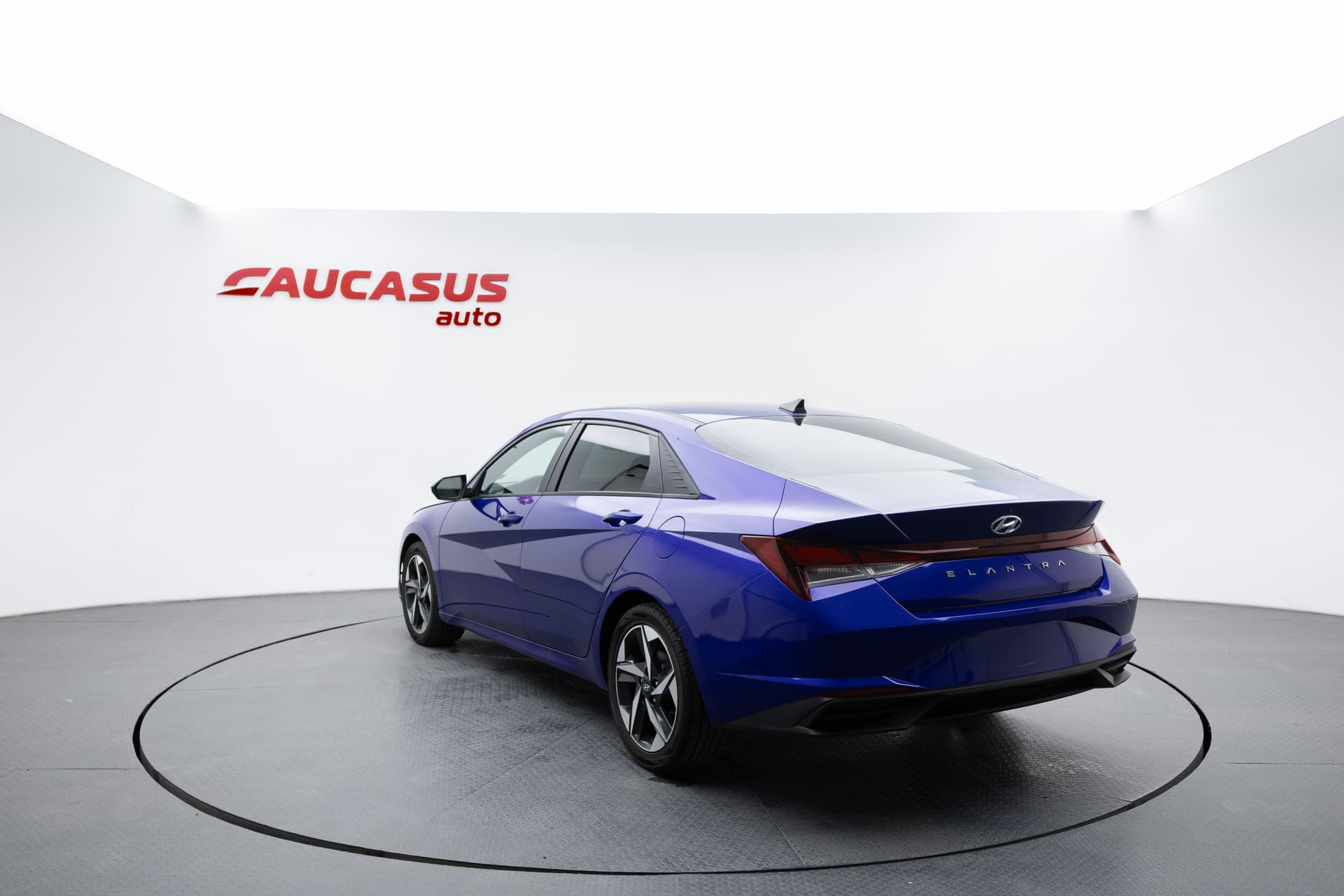 HYUNDAI Elantra 2023 - 6
