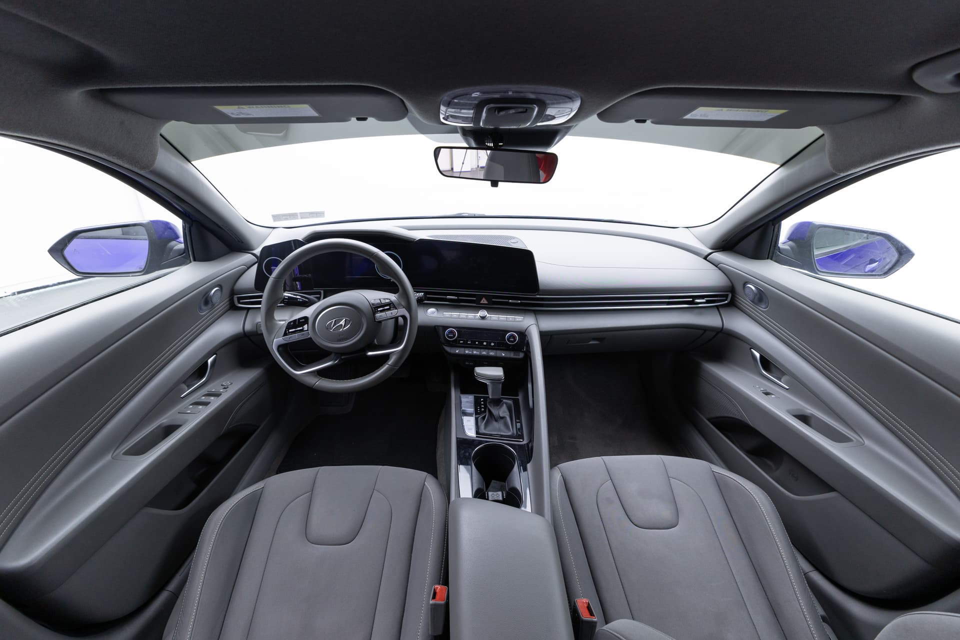 HYUNDAI Elantra 2023 - 9