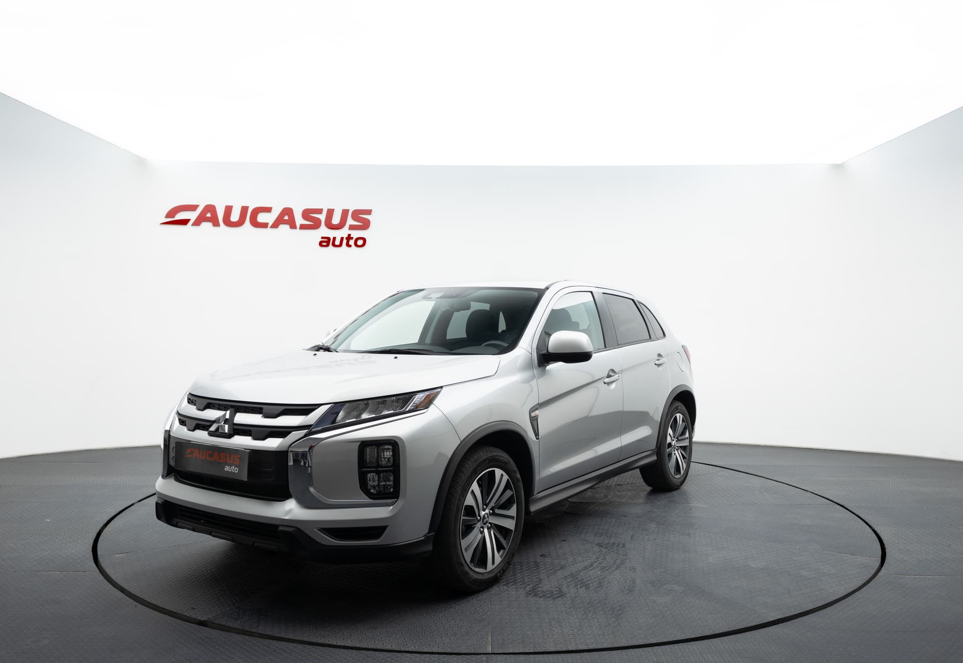 MITSUBISHI Outlander 2024 - 1