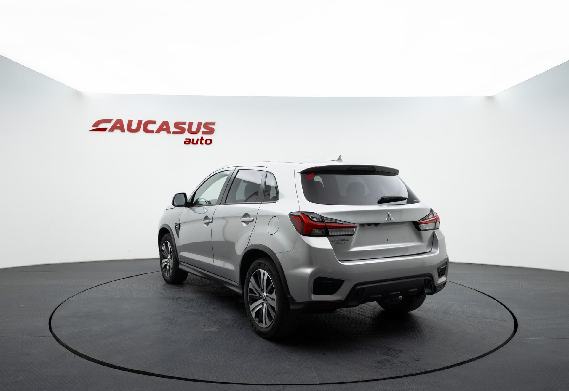 MITSUBISHI Outlander 2024 - 6