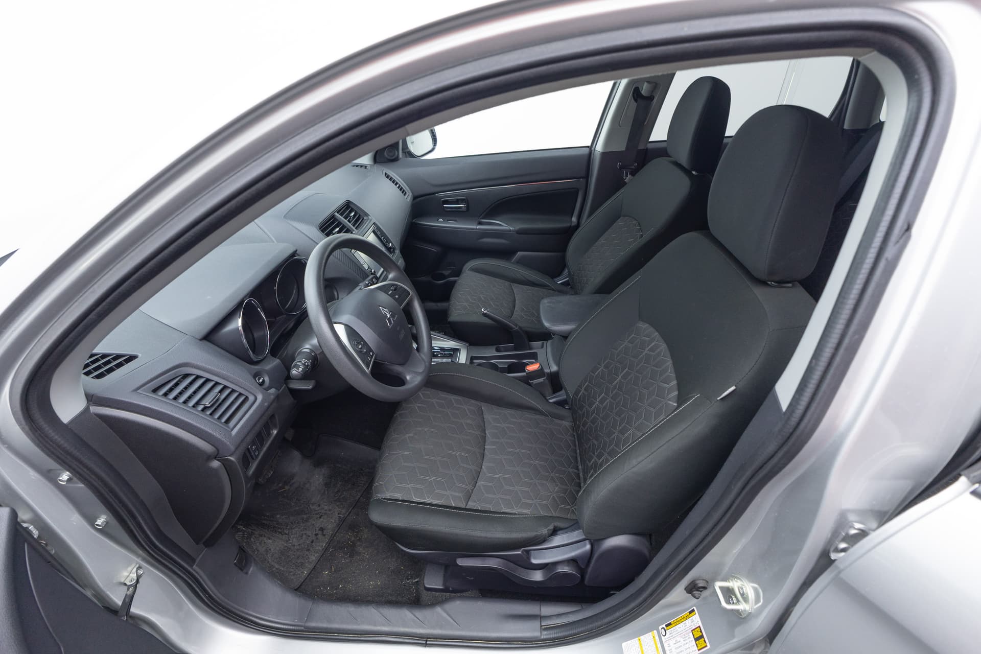 MITSUBISHI Outlander 2024 - 9