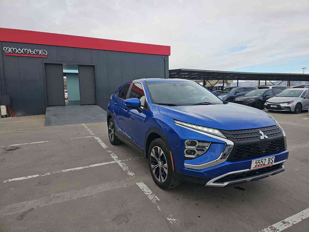 MITSUBISHI Eclipse Cross 2022 - 3
