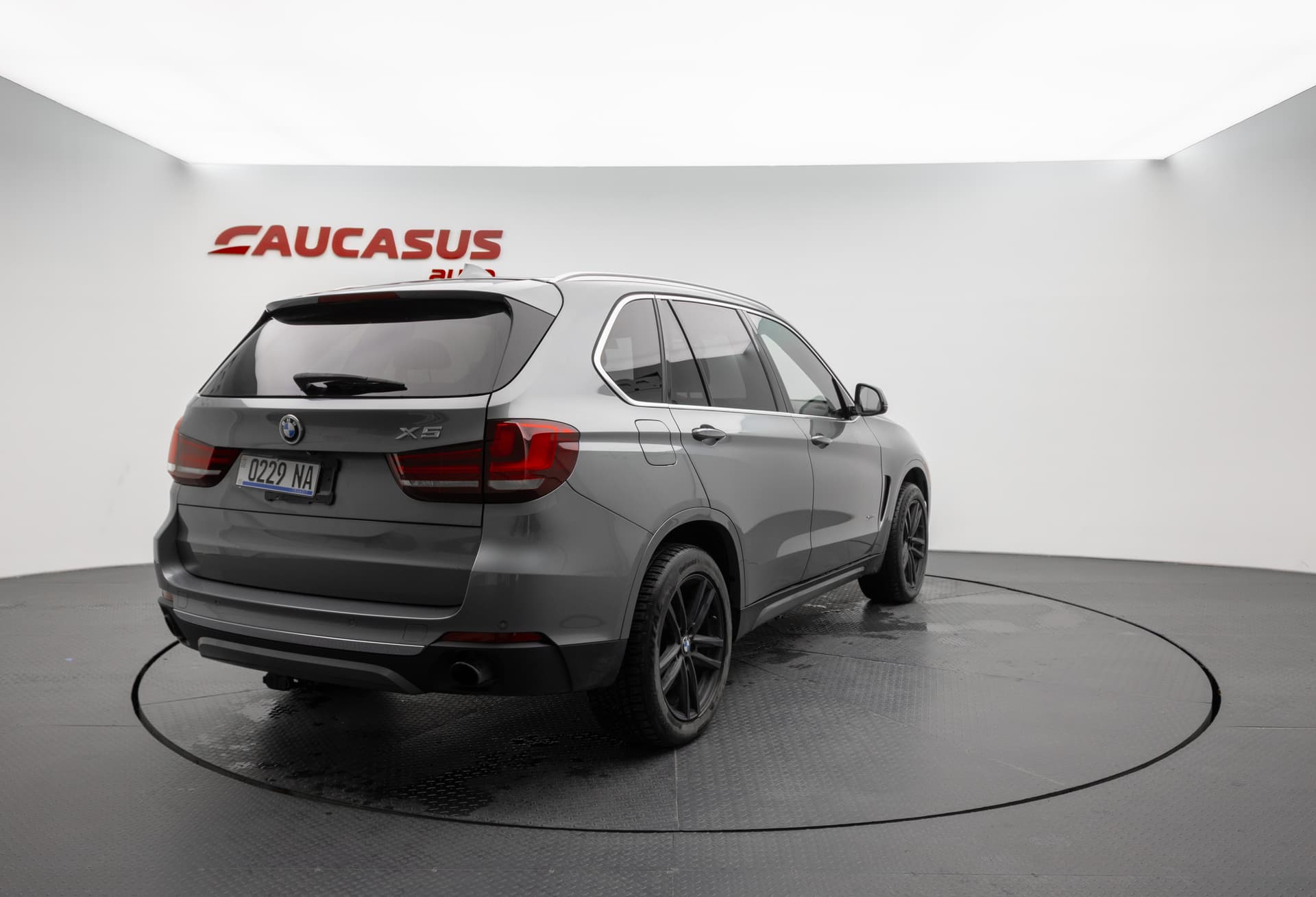 BMW X5 2015 - 4