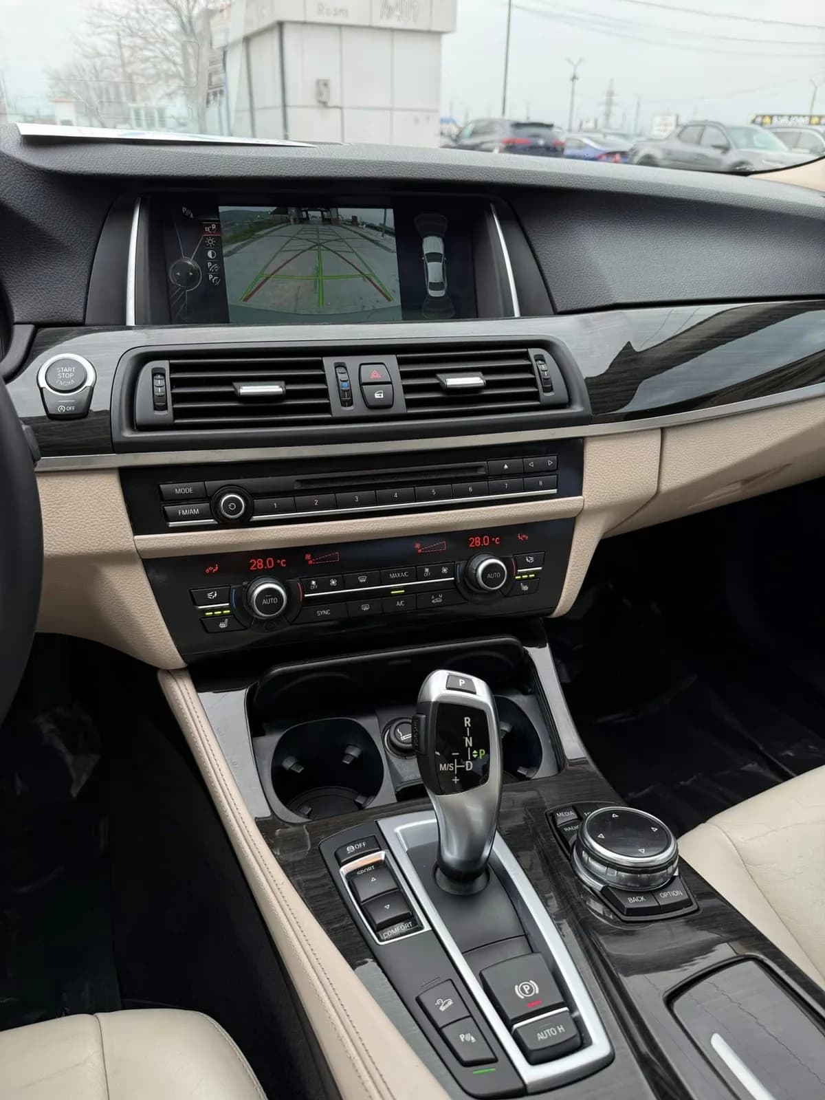 BMW 5 Series 2014 - 11