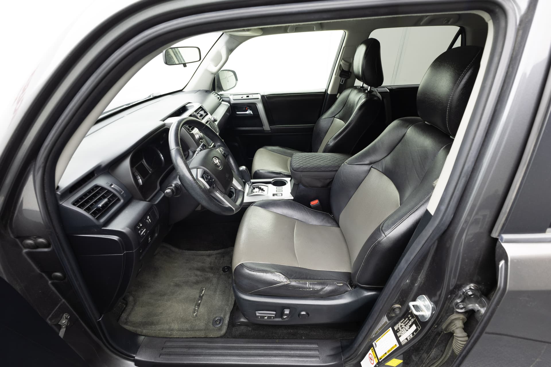 TOYOTA 4-Runner 2015 - 10