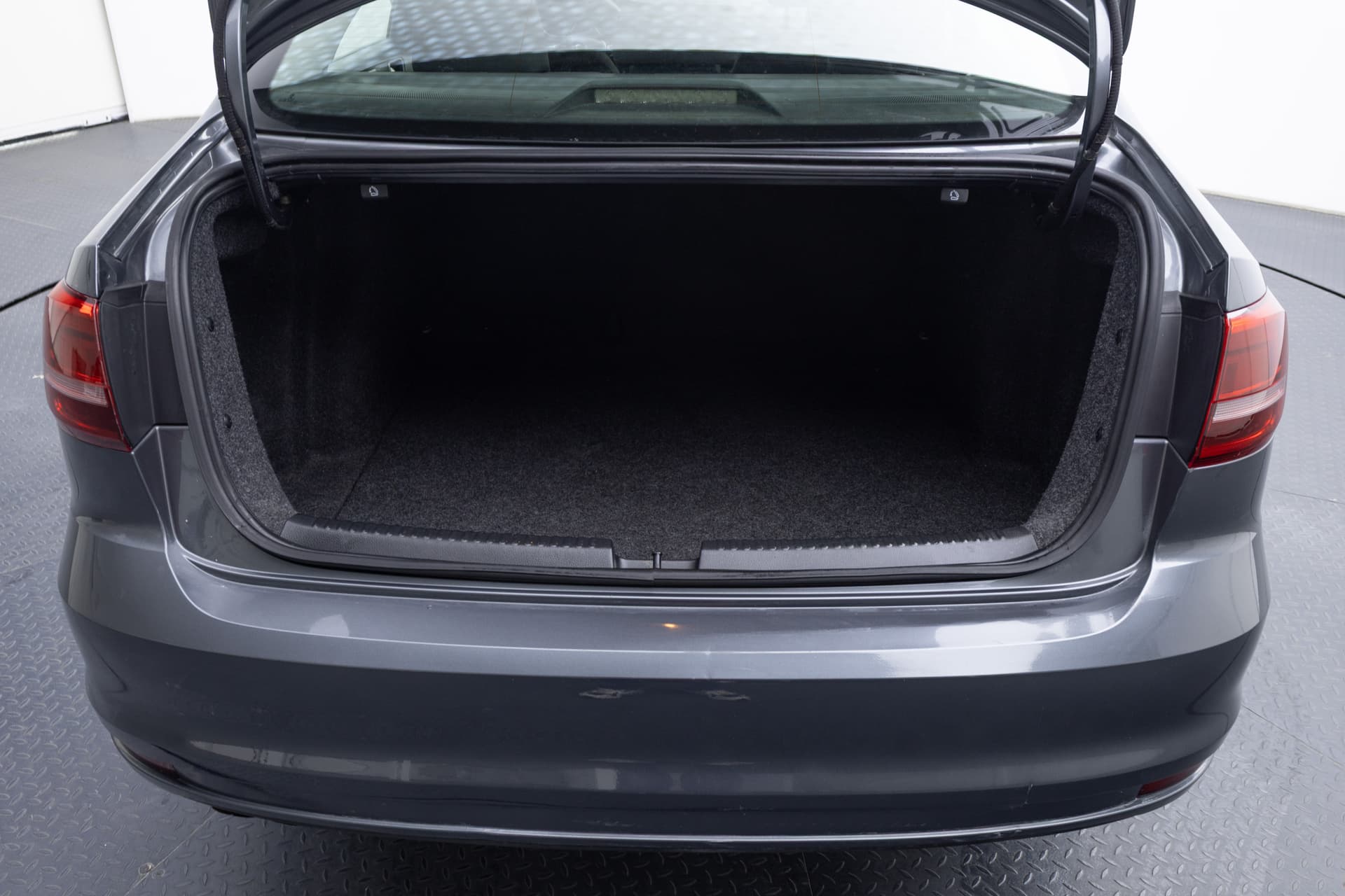 VOLKSWAGEN Jetta 2016 - 7