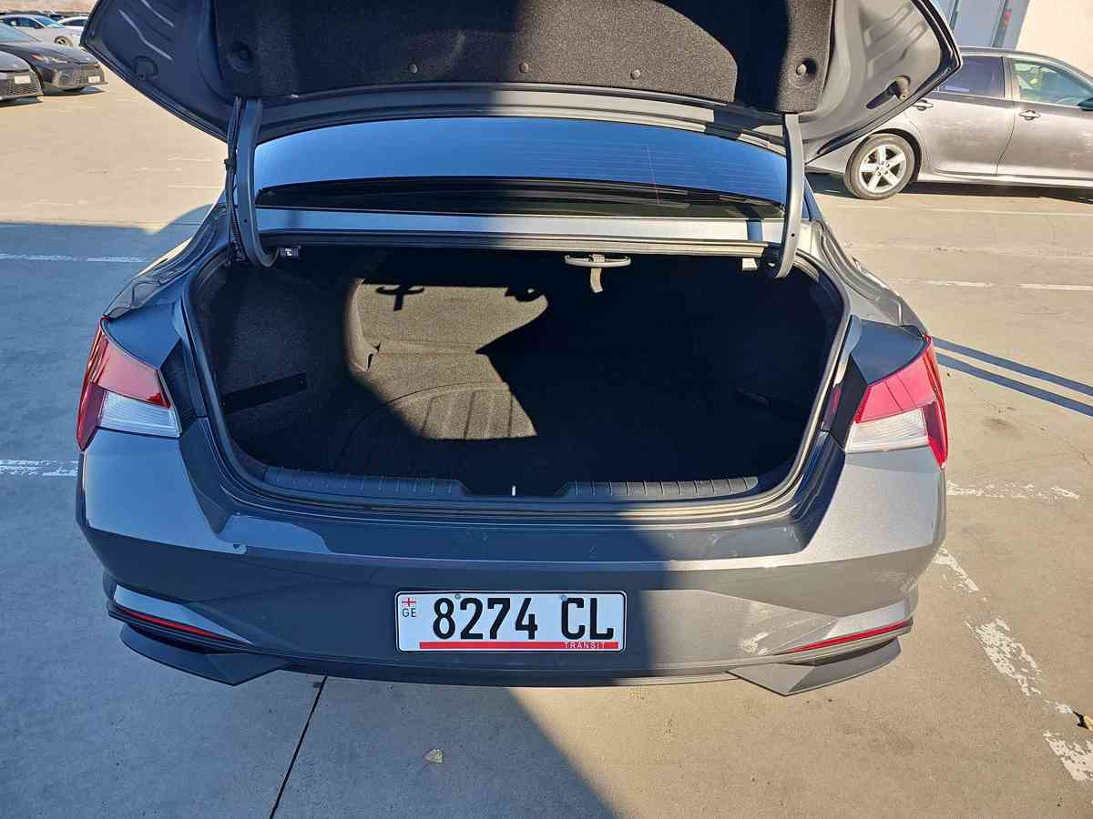 HYUNDAI Elantra 2023 - 7