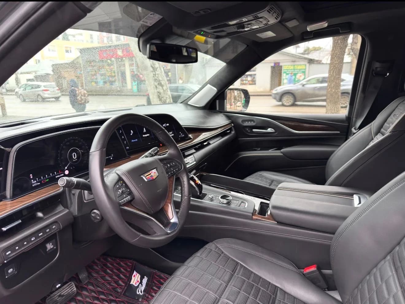 Cadillac Escalade 2023 - 10