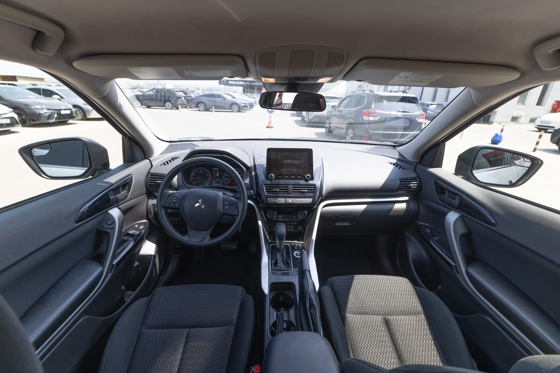 MITSUBISHI Eclipse Cross 2023 - 9