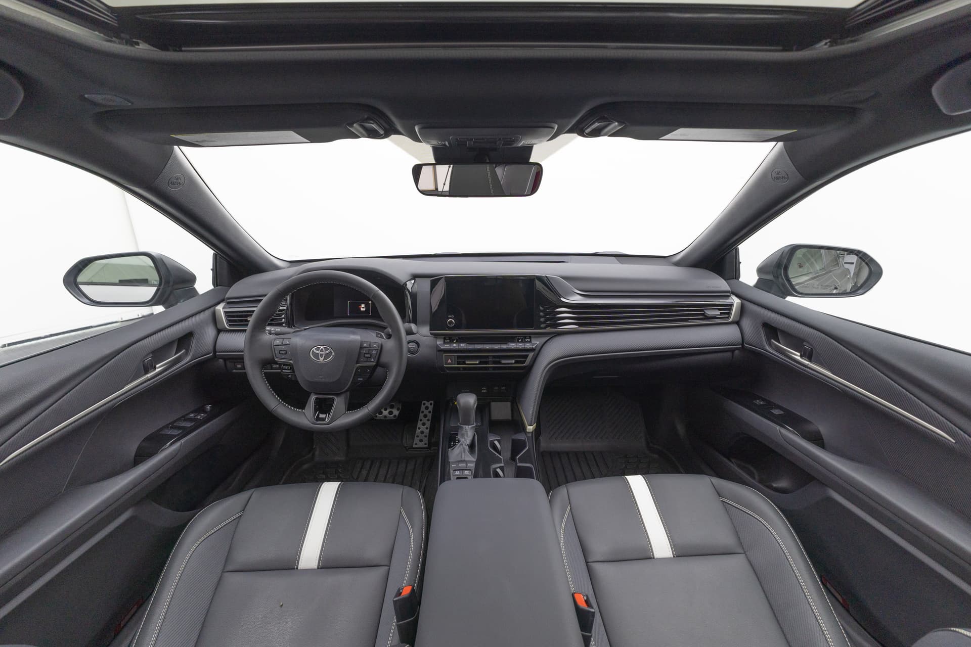 TOYOTA Camry 2026 - 9