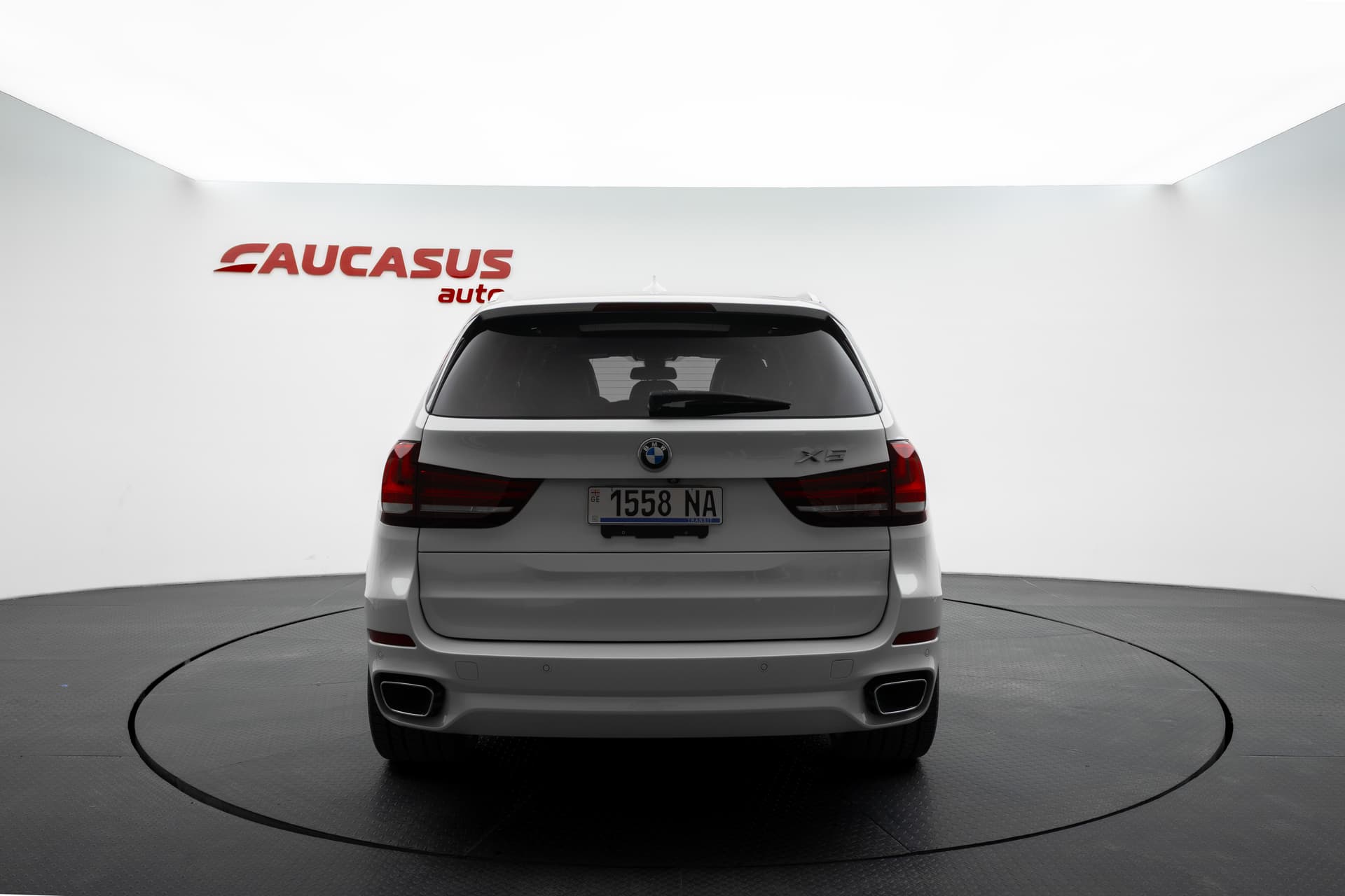 BMW X5 2015 - 5