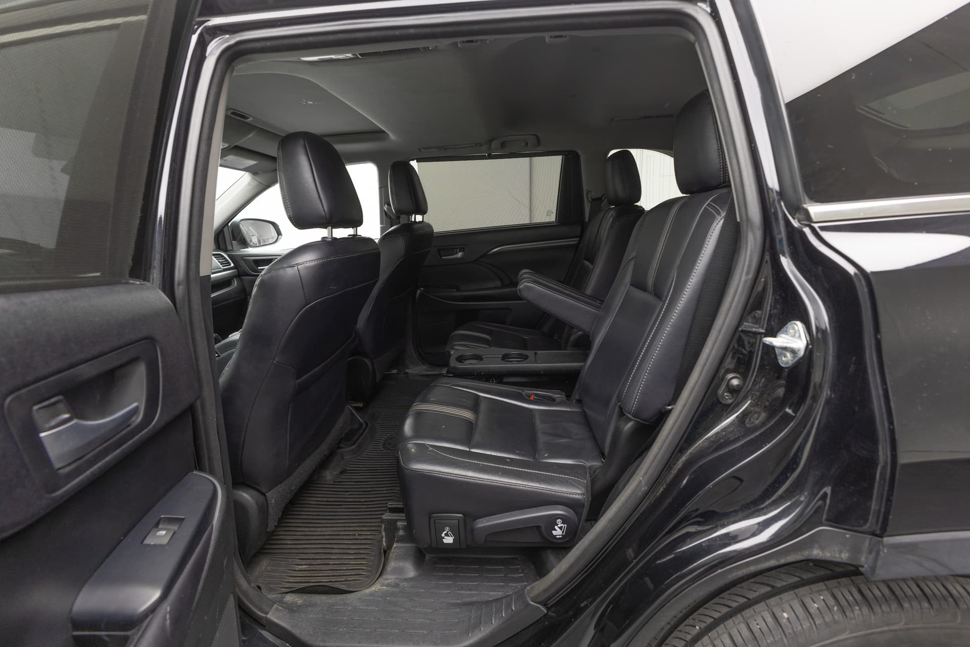 TOYOTA Highlander 2017 - 8