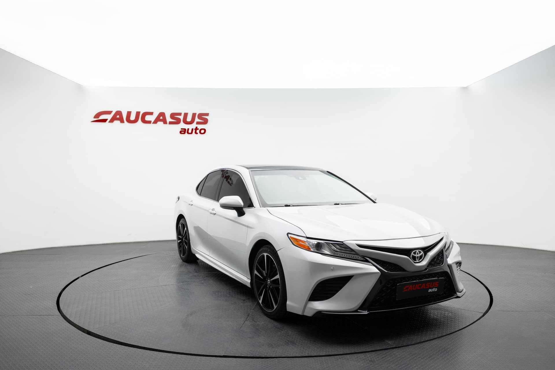 TOYOTA Camry 2018 - 3