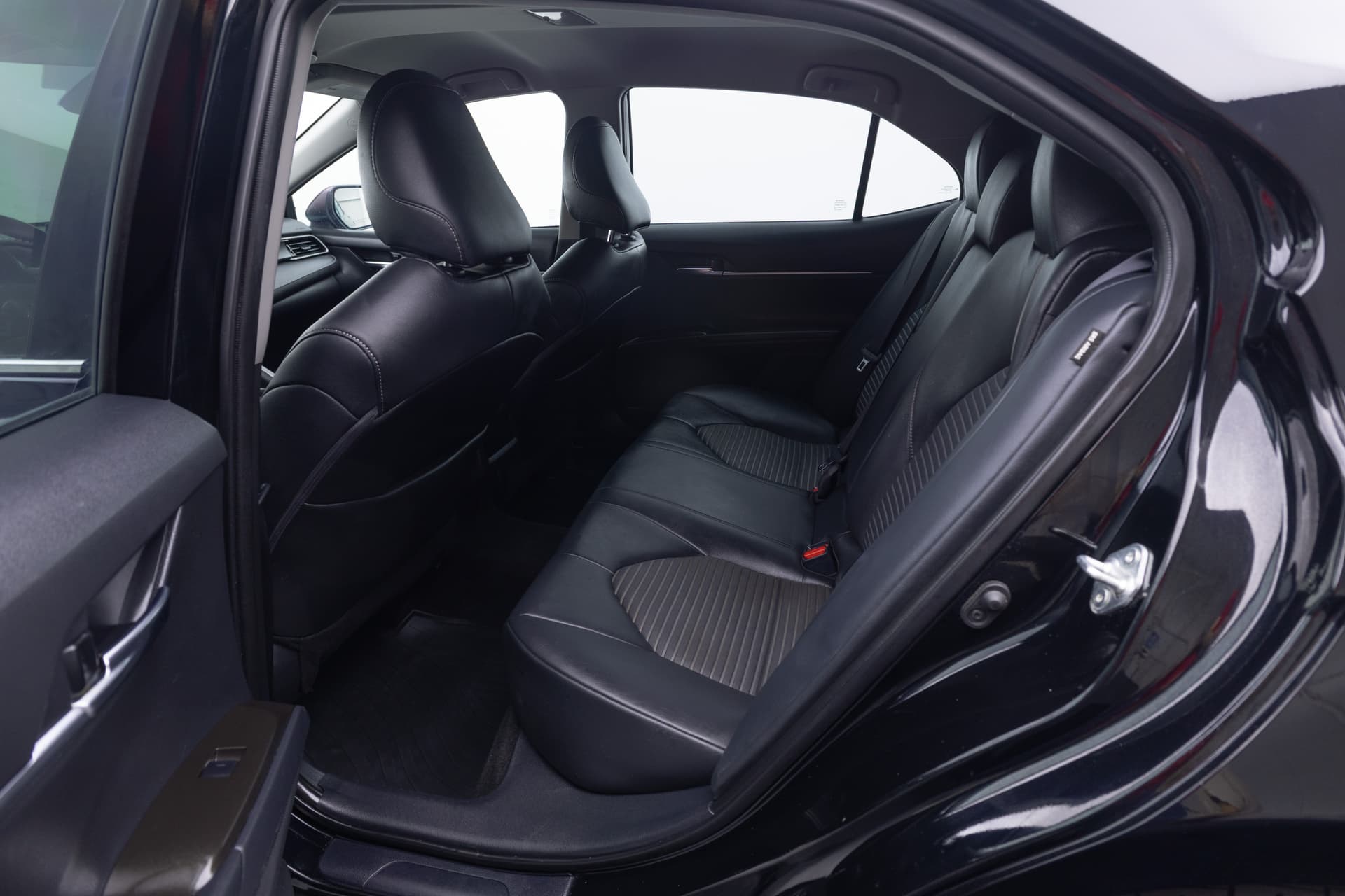 TOYOTA Camry 2022 - 8