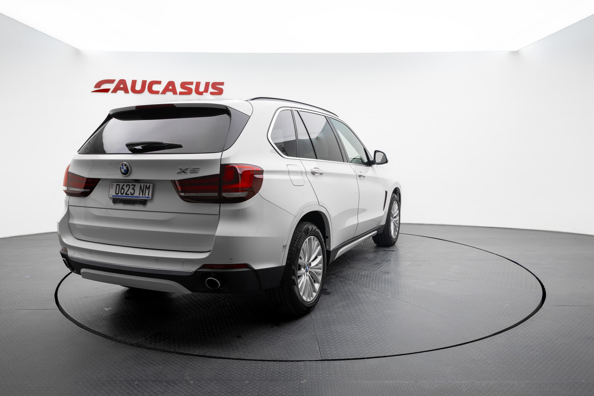 BMW X5 2015 - 4