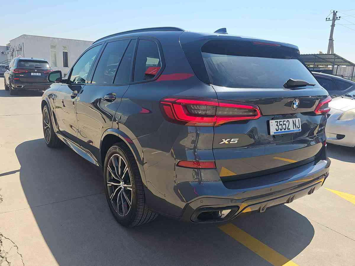 BMW X5 2019 - 6