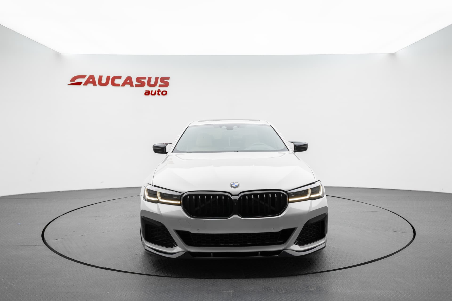 BMW 540i 2018 - 2