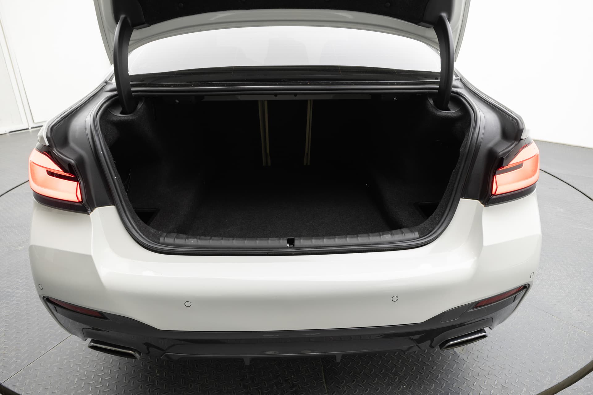 BMW 540i 2018 - 7