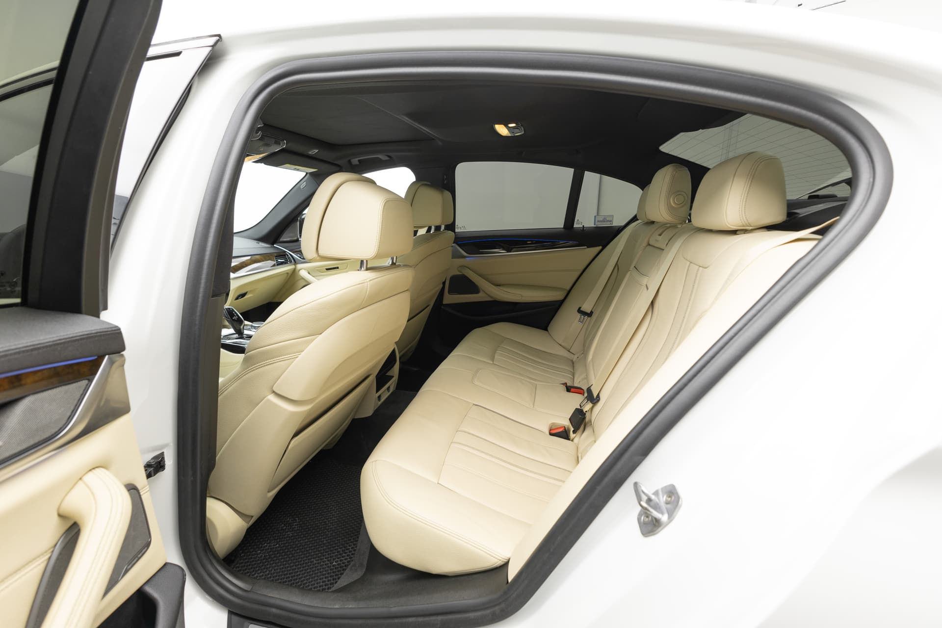 BMW 540i 2018 - 8
