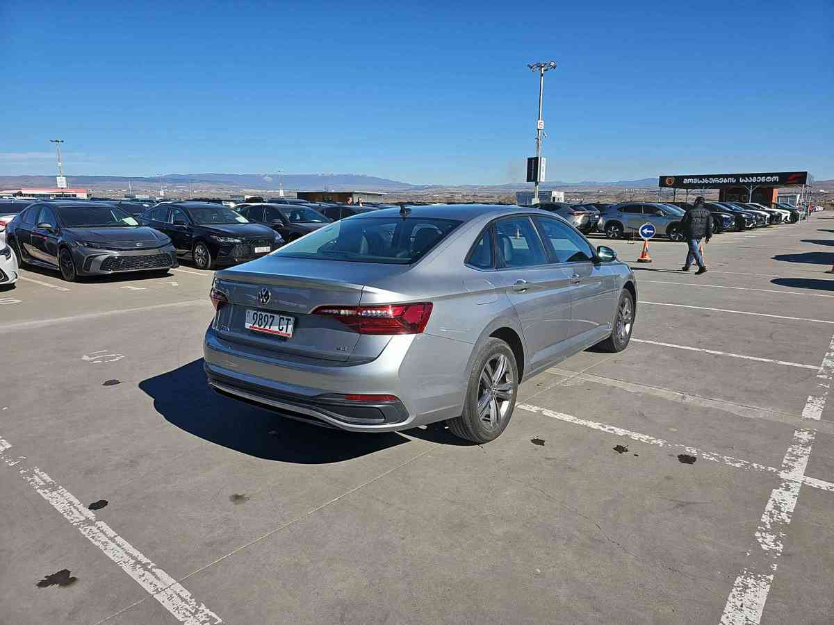 VOLKSWAGEN Jetta 2022 - 4