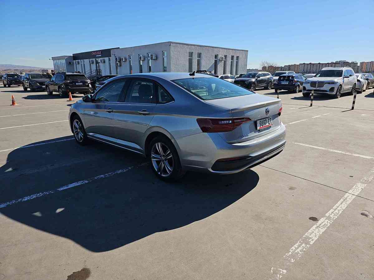 VOLKSWAGEN Jetta 2022 - 6