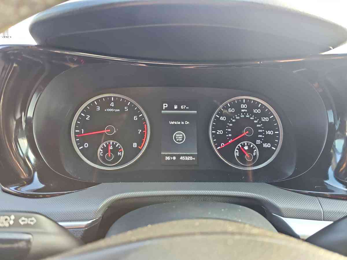 KIA K5 2022 - 10