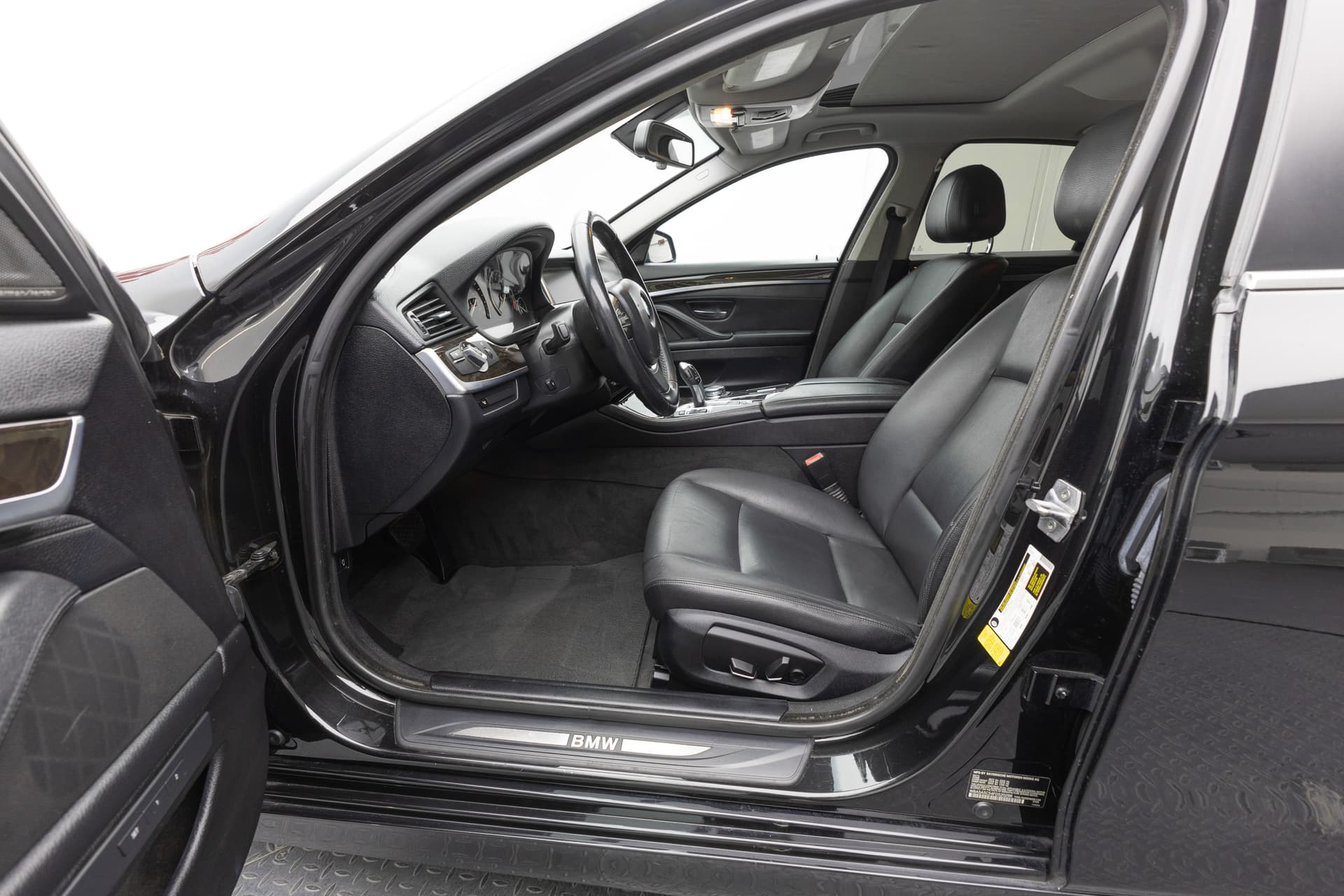 BMW 528i 2016 - 10