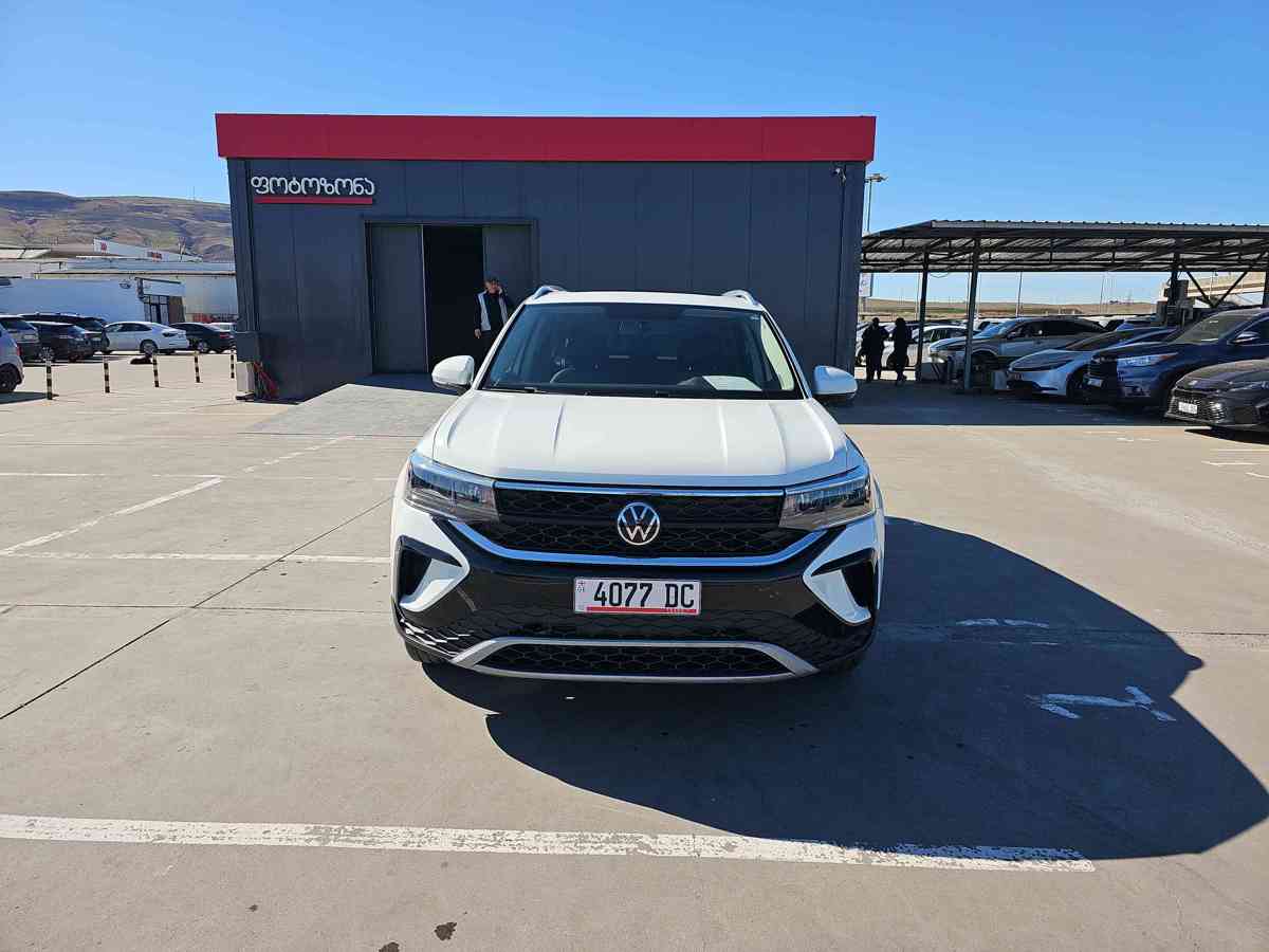 VOLKSWAGEN Taos 2022 - 2