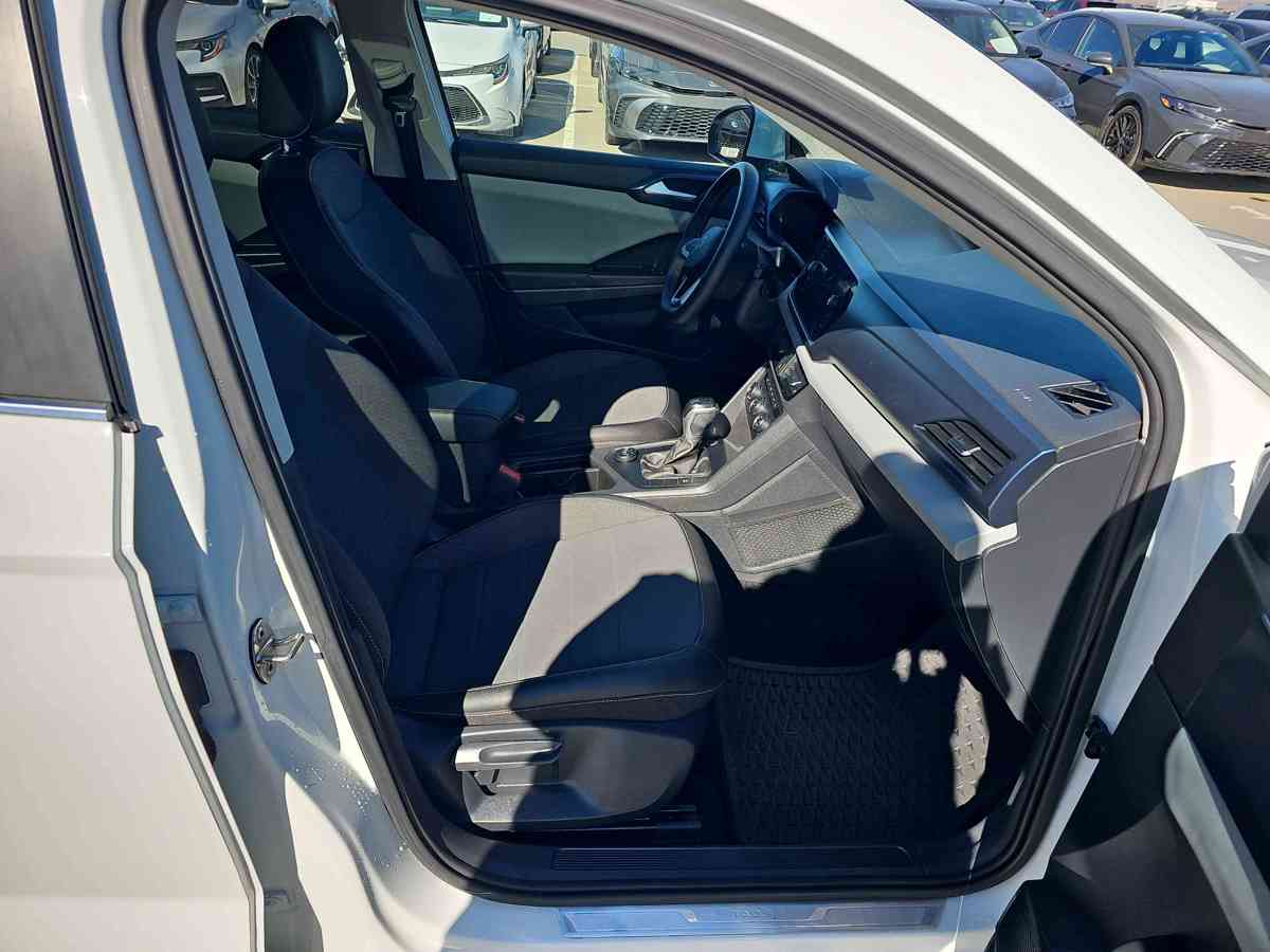 VOLKSWAGEN Taos 2022 - 10