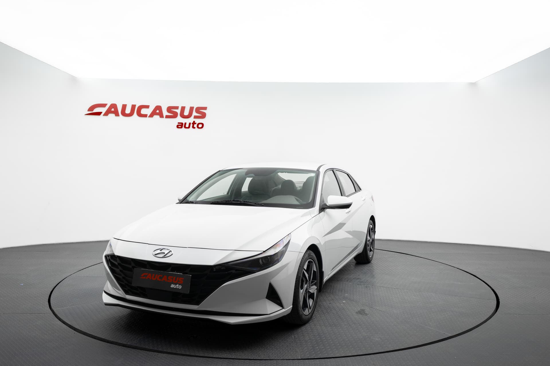 HYUNDAI Elantra 2023 - 1