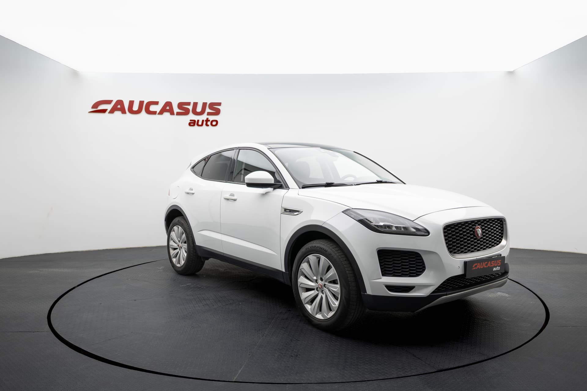 JAGUAR E-PACE 2020 - 7