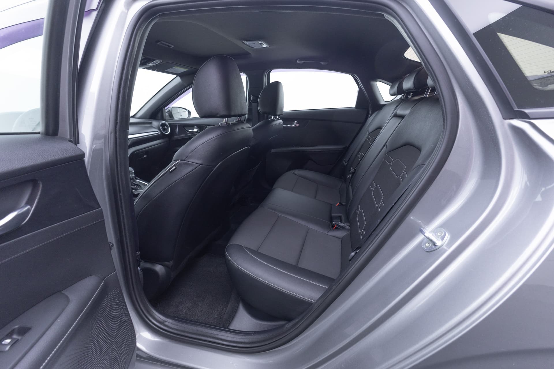 KIA Forte 2022 - 8