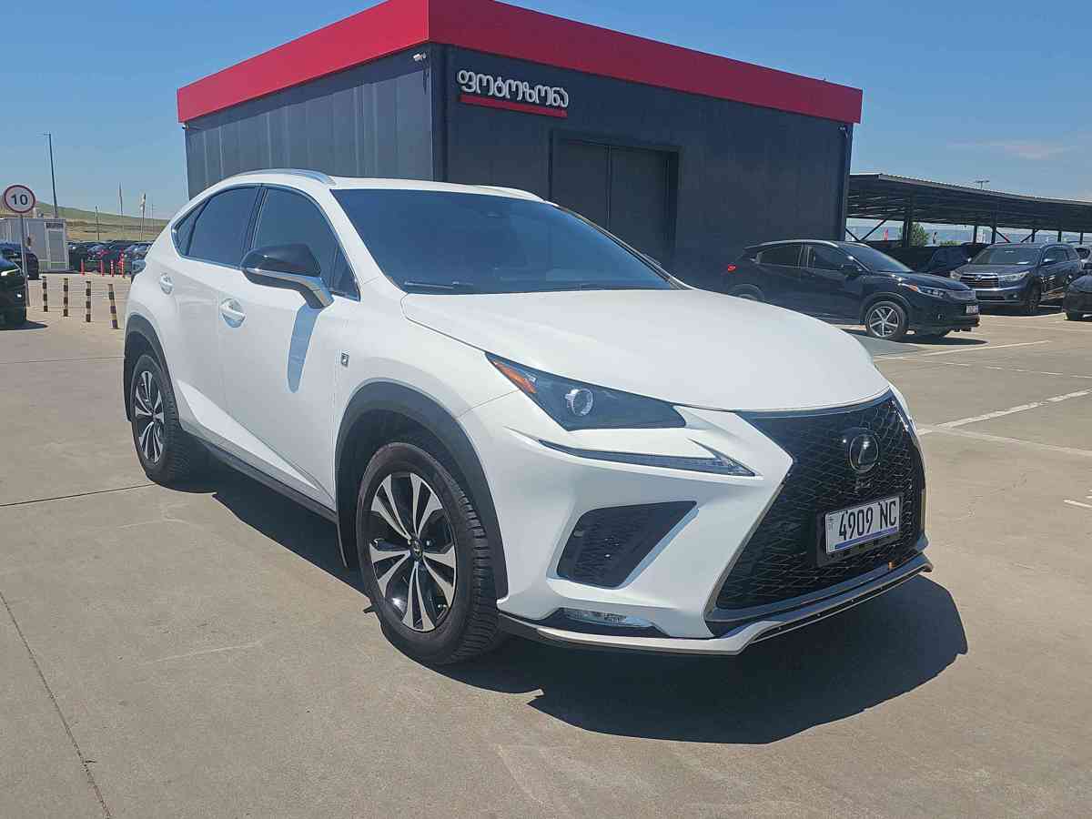 LEXUS NX 2020 - 3