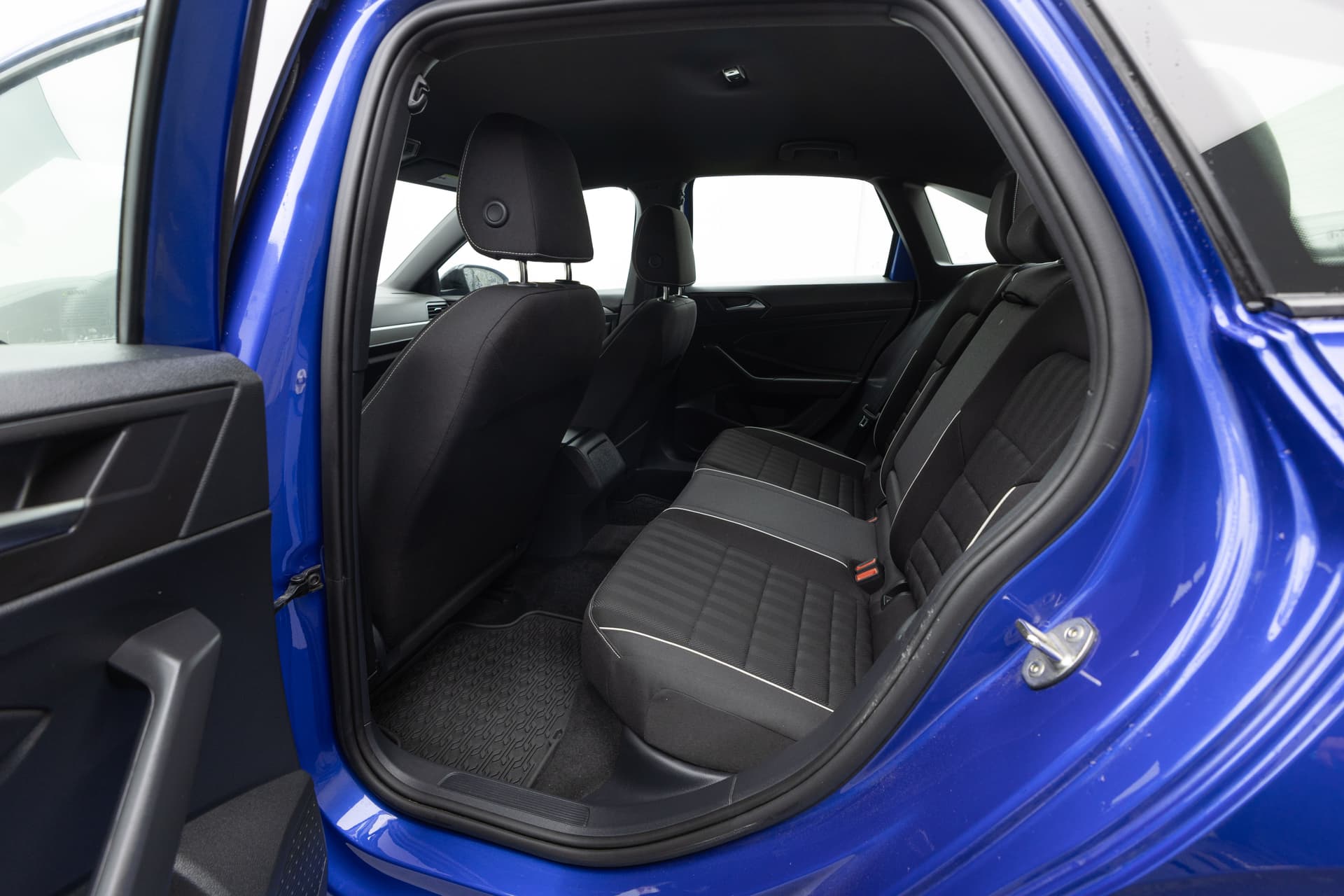 VOLKSWAGEN Jetta 2023 - 8