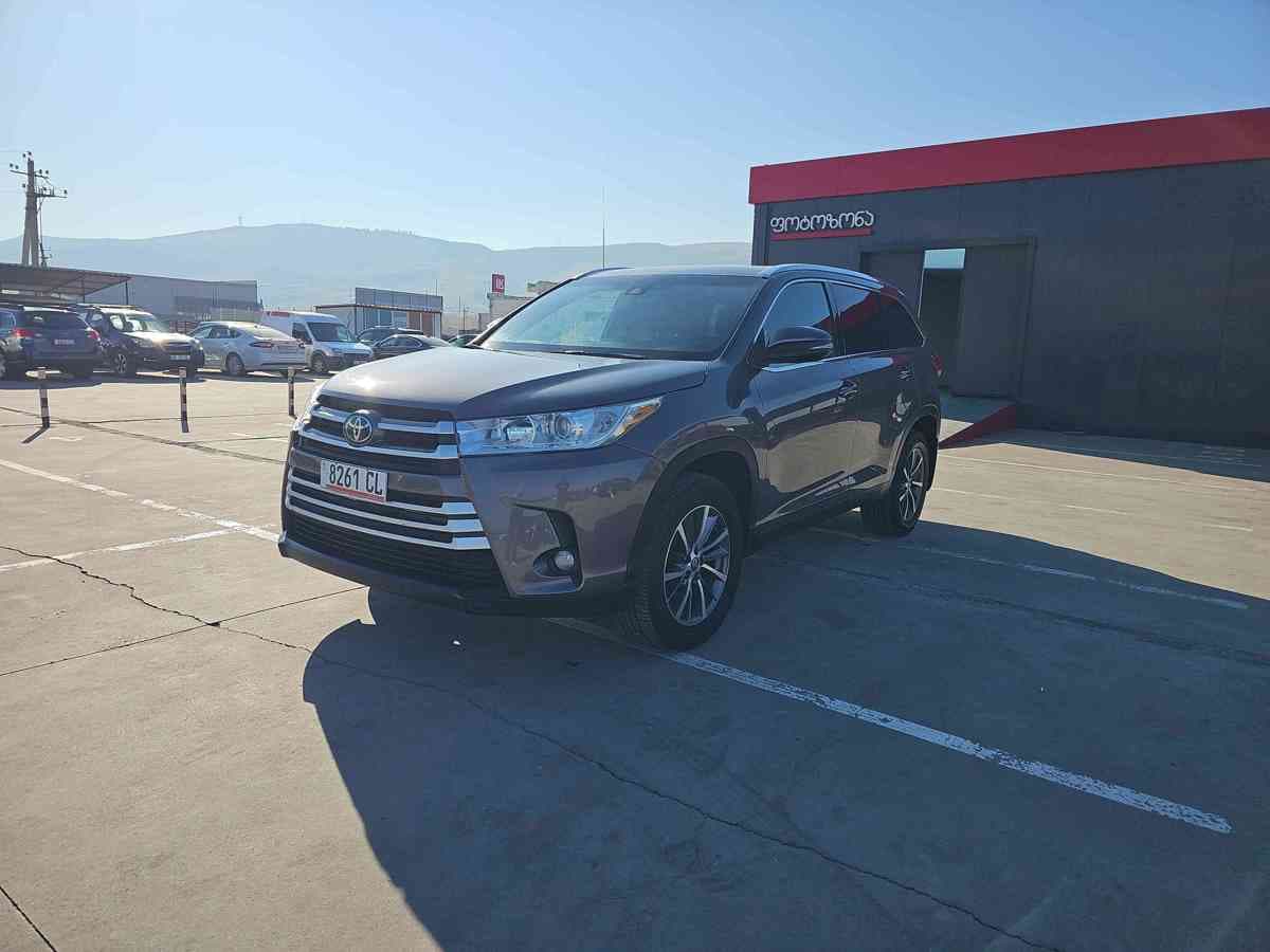 TOYOTA Highlander 2019 - 1