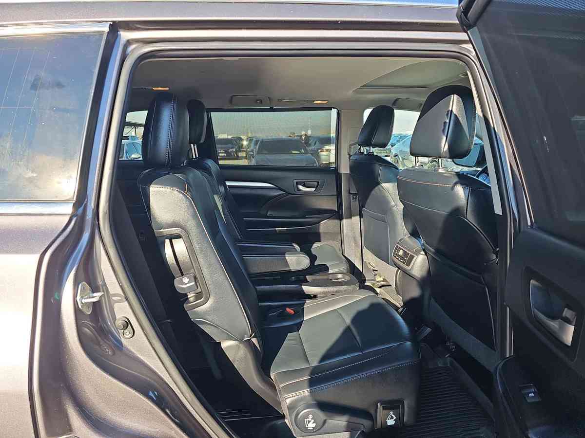 TOYOTA Highlander 2019 - 8