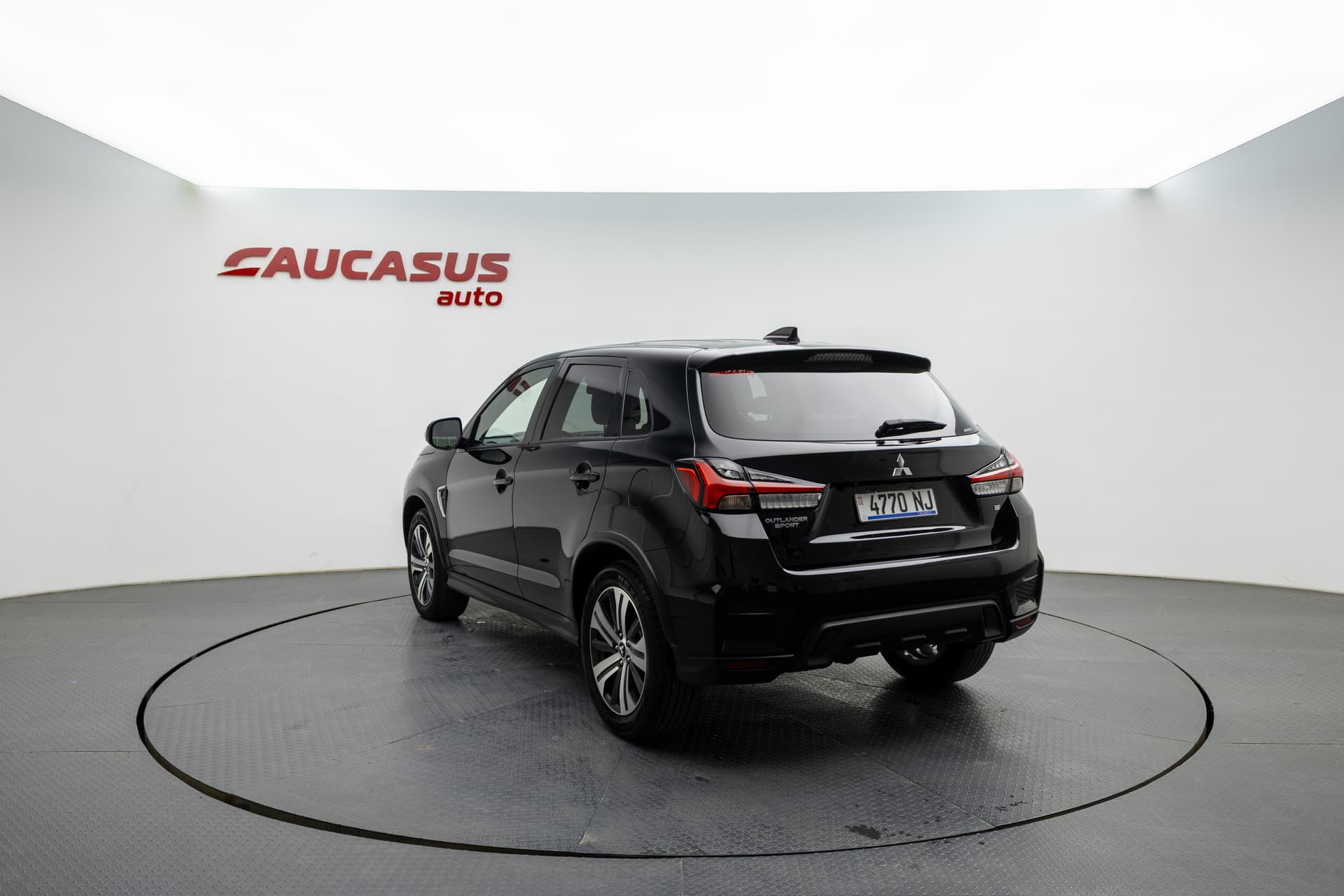 MITSUBISHI Outlander Sport 2023 - 4