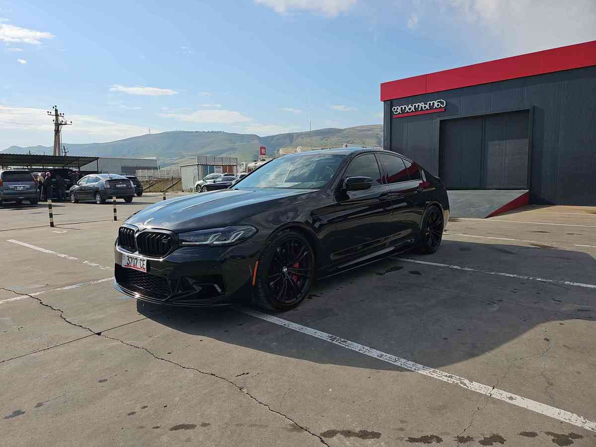 BMW M5 2021 - 1