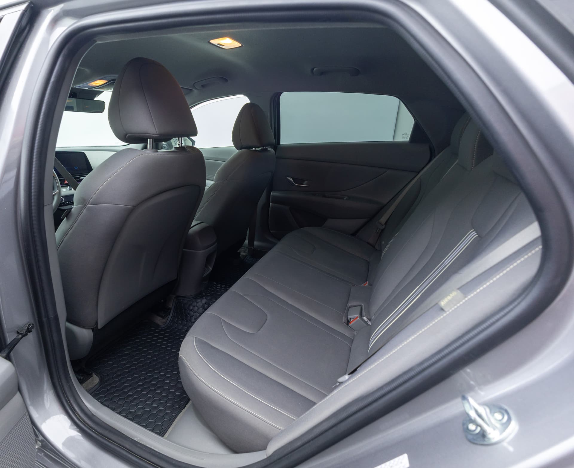 HYUNDAI Elantra 2024 - 8