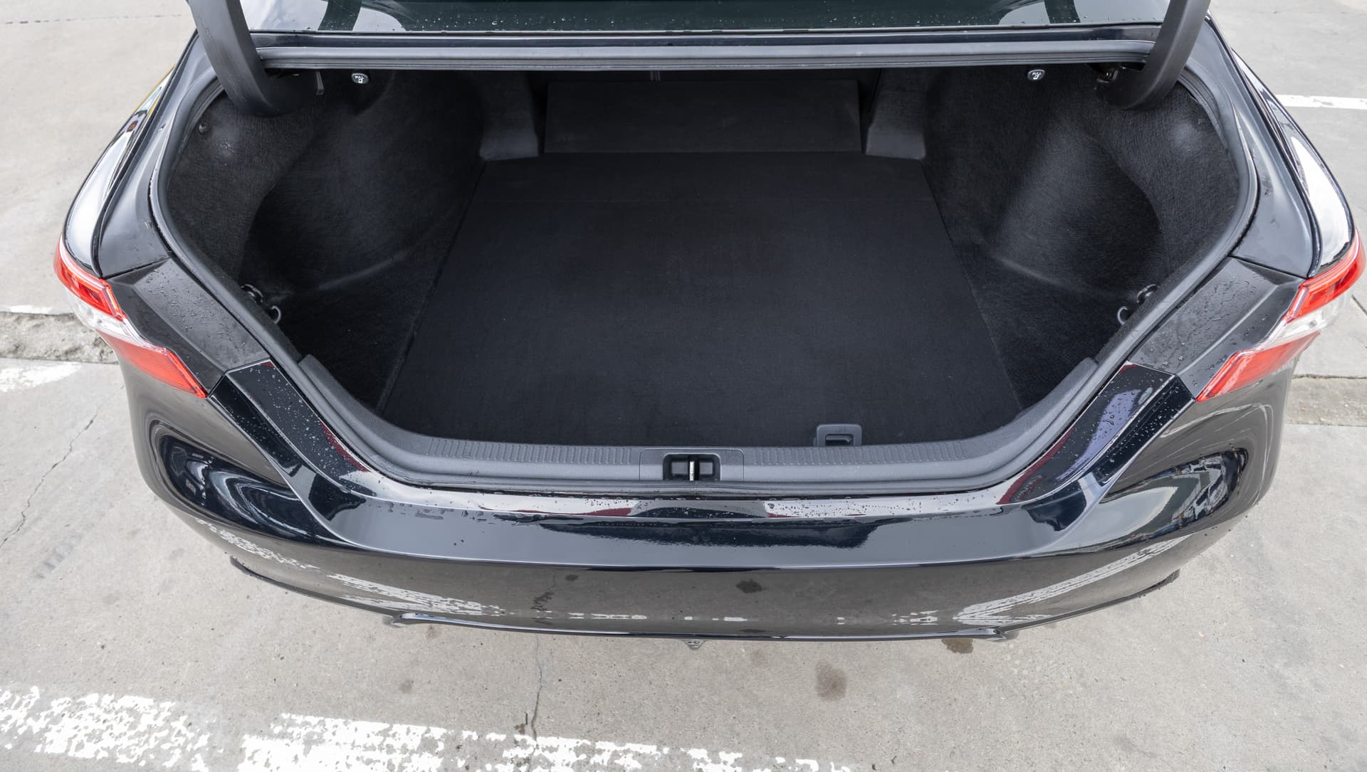 TOYOTA Camry 2019 - 7