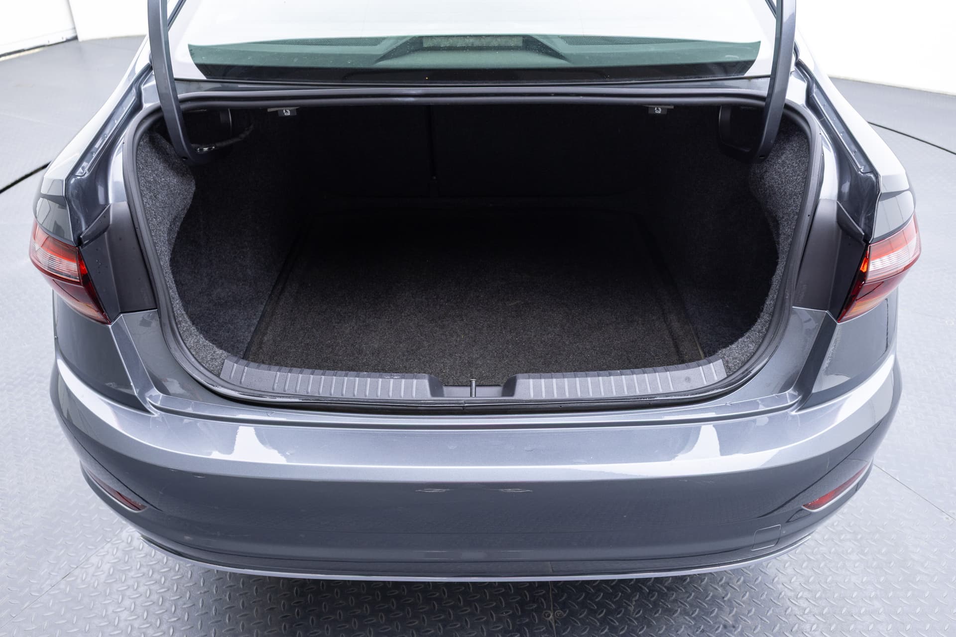 VOLKSWAGEN Jetta 2019 - 7