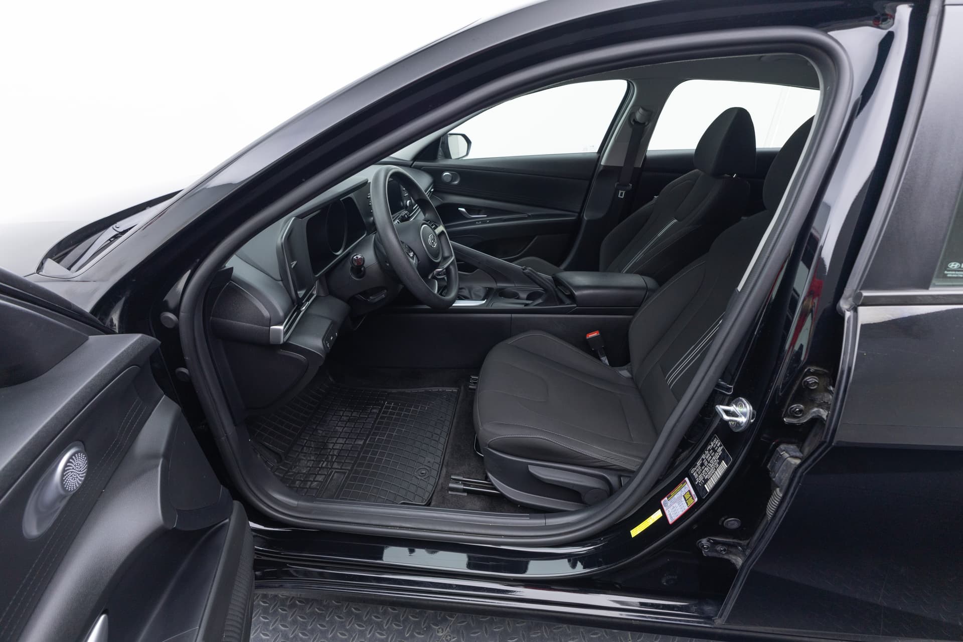 HYUNDAI Elantra 2023 - 10