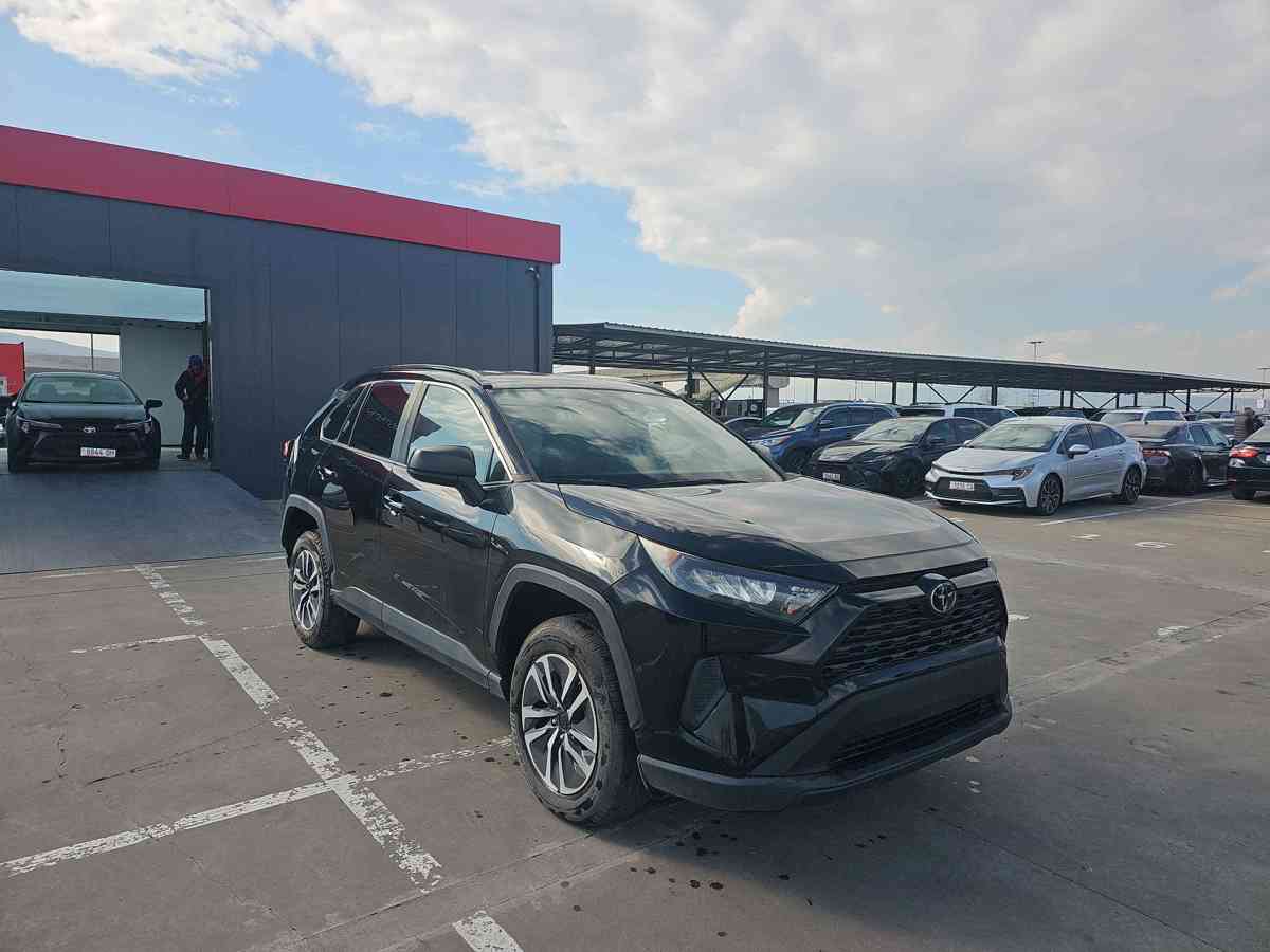 TOYOTA RAV4 2021 - 3