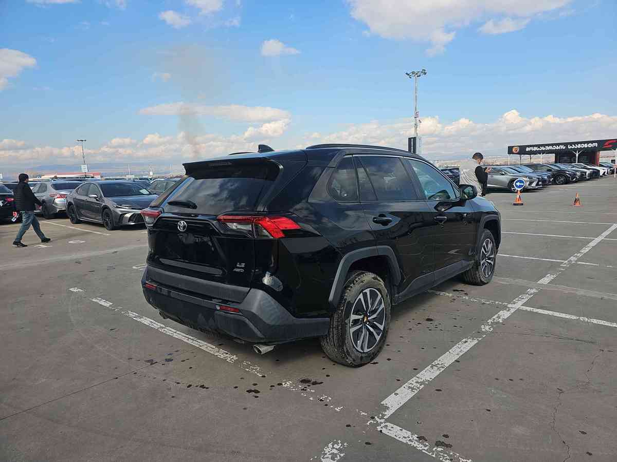 TOYOTA RAV4 2021 - 7
