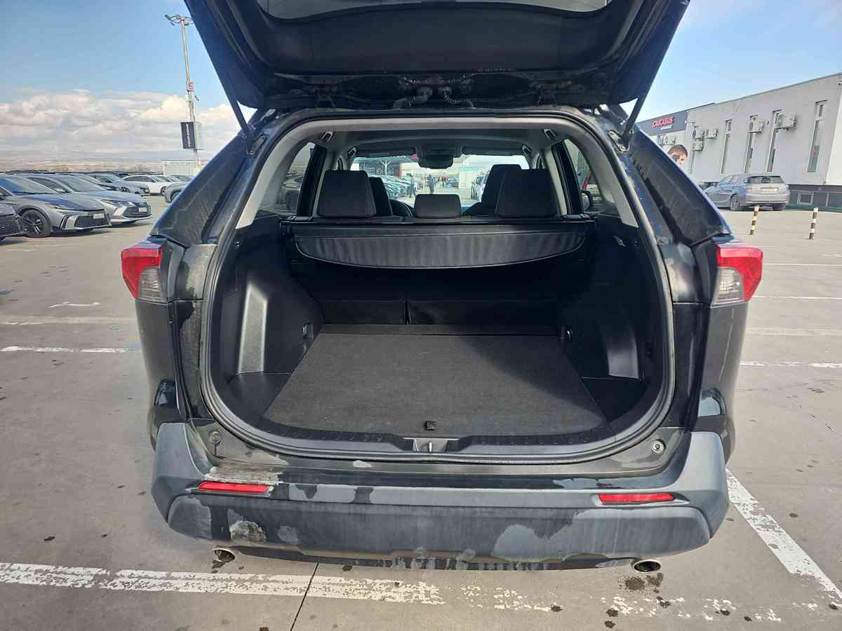 TOYOTA RAV4 2021 - 10