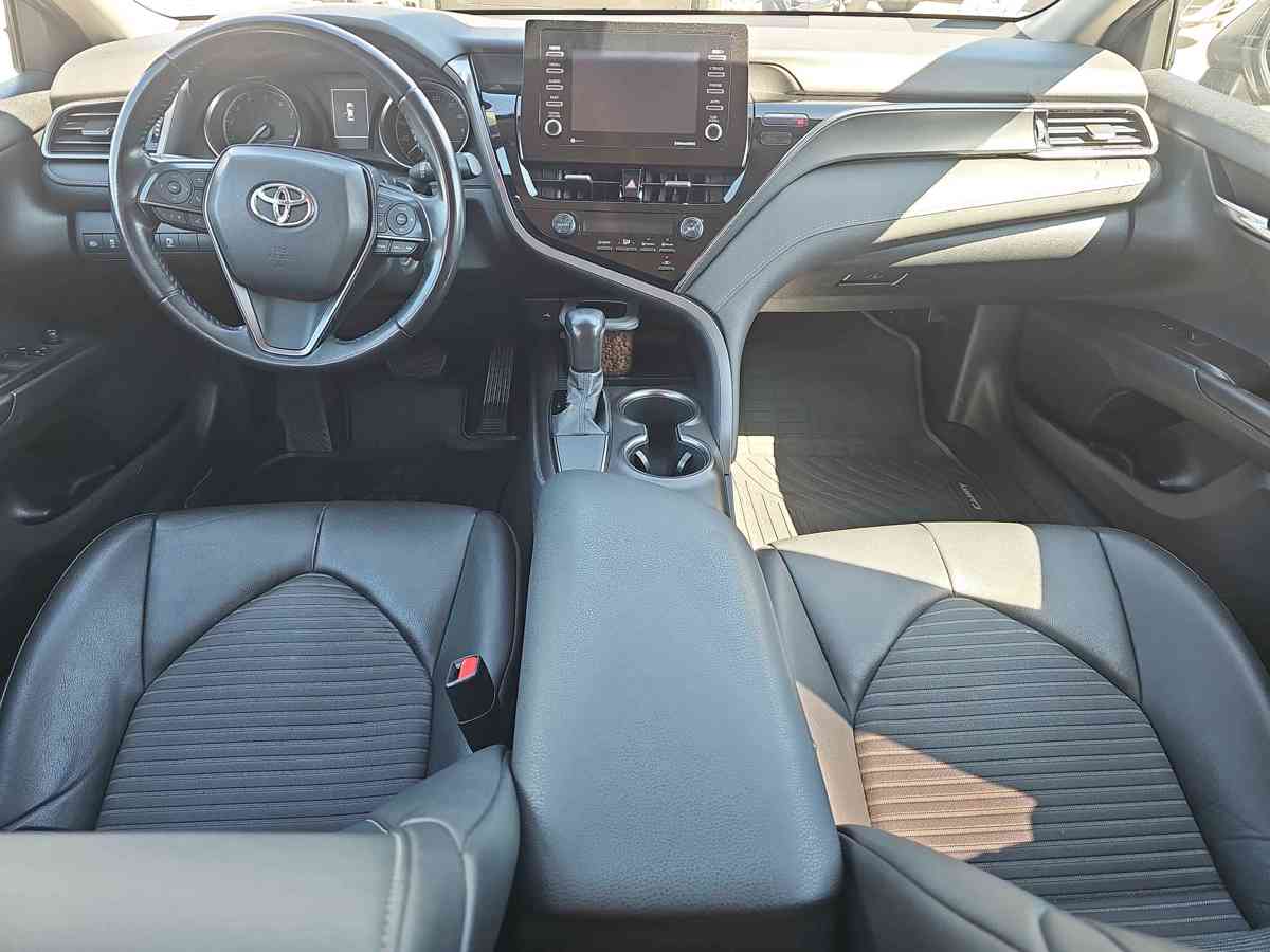 TOYOTA Camry 2021 - 8