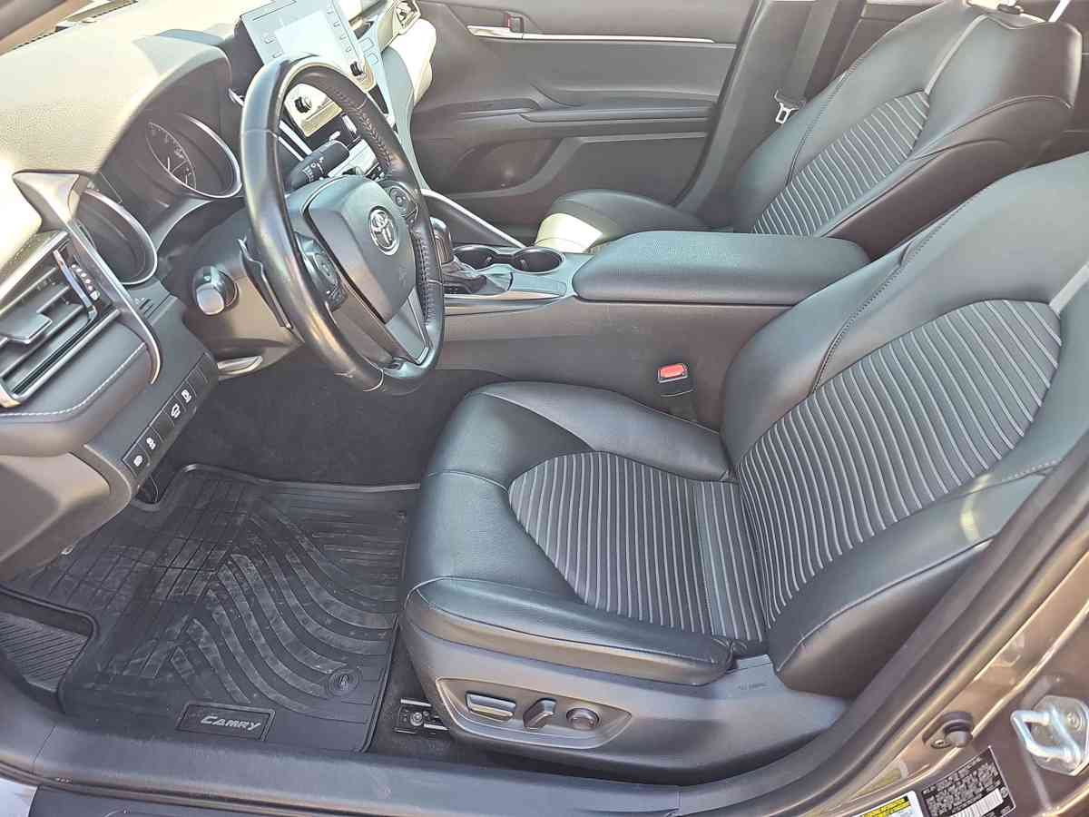 TOYOTA Camry 2021 - 10